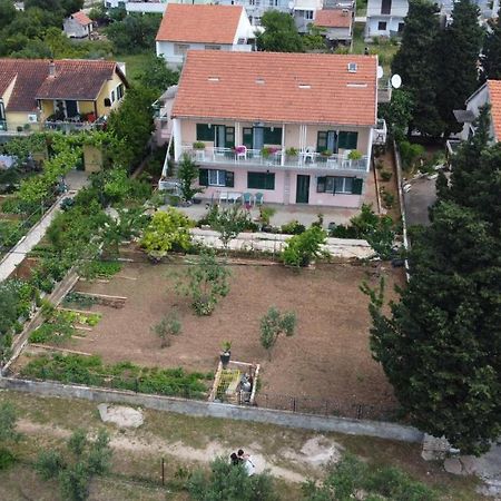 Apartman Palme Hotel Šibenik Buitenkant foto