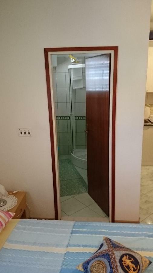 Apartman Palme Hotel Šibenik Buitenkant foto