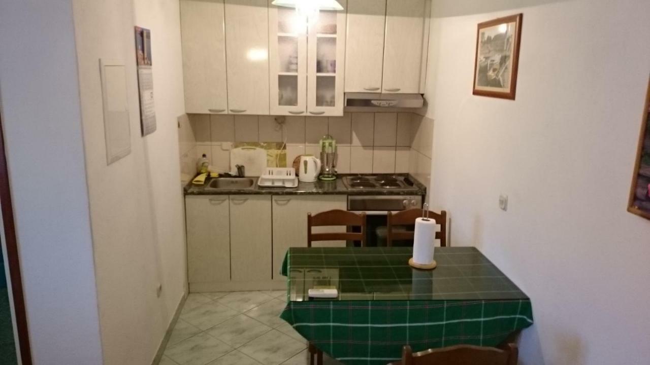 Apartman Palme Hotel Šibenik Buitenkant foto
