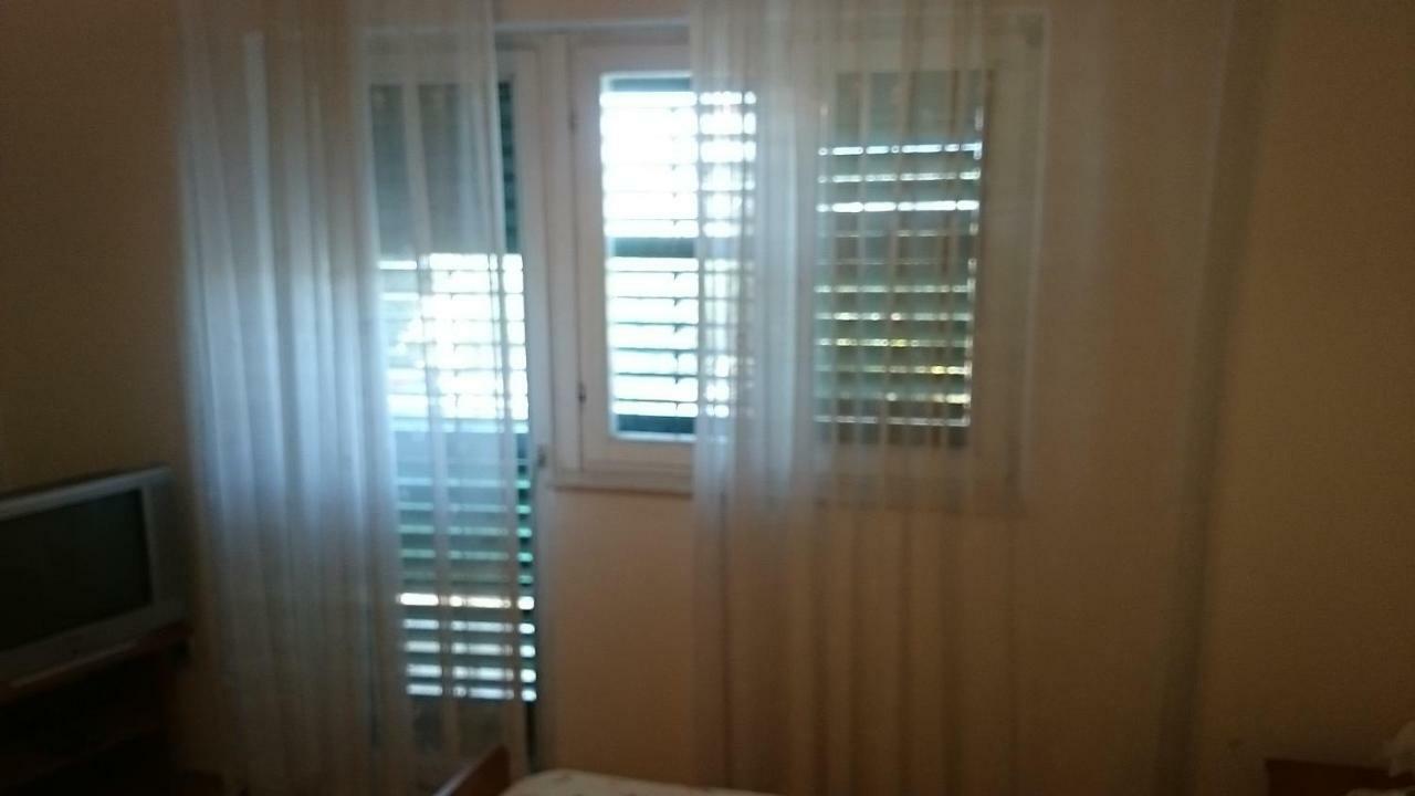 Apartman Palme Hotel Šibenik Buitenkant foto